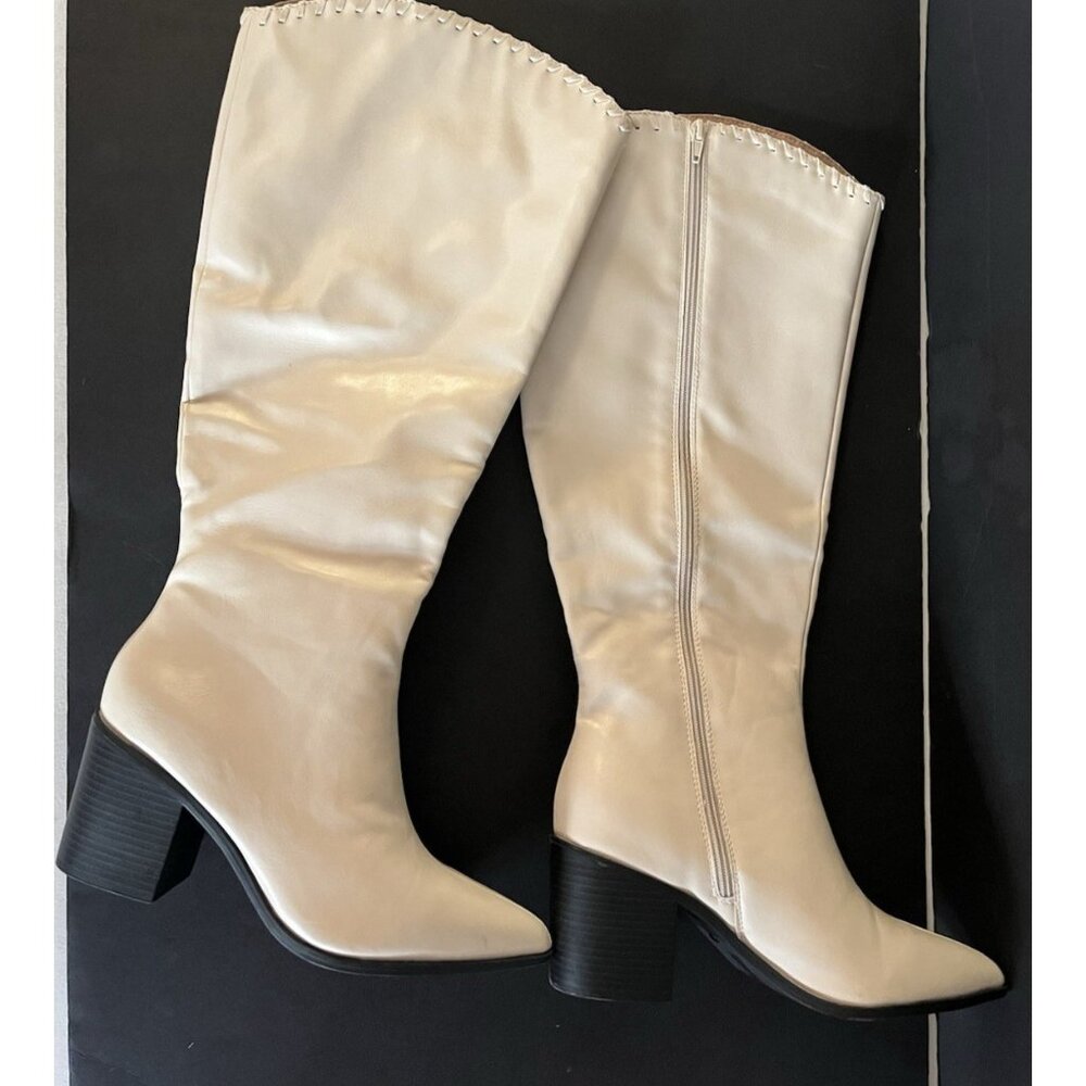 Wide Calf Boot Coconut Cream Size 9.5 Pleather Fashion Boots Side Zip 3" Block - Picture 2 of 12